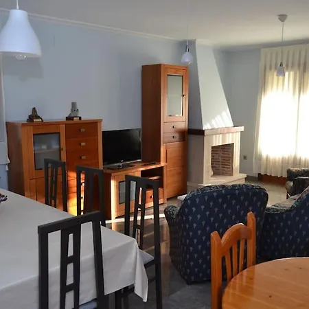 Casa Manuela Llanes Asturias. * 潘多尔雷斯