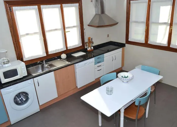 Сasa de vacaciones Casa Manuela Llanes Asturias. *